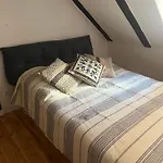 Vivienda Stare Apartman *